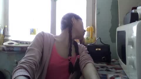 Snapshot of carlyjoy chatting on 02/05/25, 08:00 CarlyJoy online show from 02/05/25, 08:00