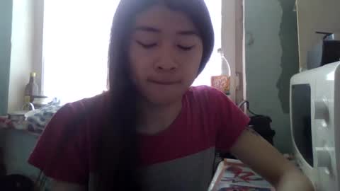 Snapshot of carlyjoy chatting on 02/13/25, 08:38 CarlyJoy online show from 02/13/25, 08:38