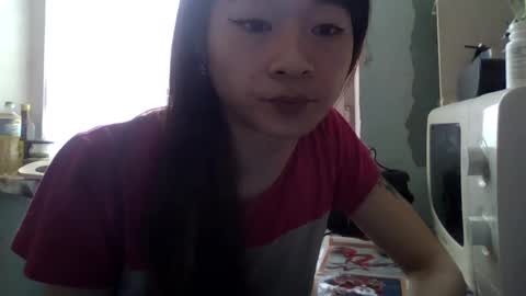 Snapshot of carlyjoy chatting on 02/23/25, 09:22 CarlyJoy online show from 02/23/25, 09:22