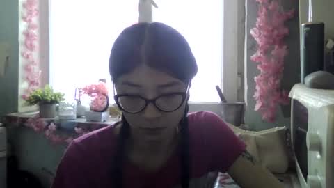 Snapshot of carlyjoy chatting on 10/16/25, 08:26 CarlyJoy online show from 10/16/25, 08:26