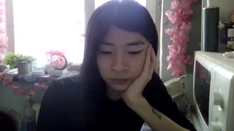 CarlyJoy online show from 12/19/25, 07:59