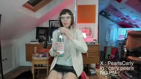 Snapshot of carlypearls chatting on 07/19/26, 02:04 Carly Pearls online show from 07/19/26, 02:04