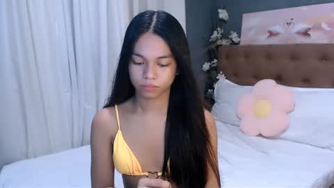 Snapshot of carmella_amethyst chatting on 07/18/26, 10:30 CARMELLA online show from 07/18/26, 10:30