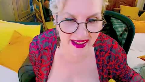 Carmen online show from 05/25/26, 07:58