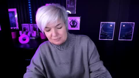 Carmen online show from 03/18/26, 08:34