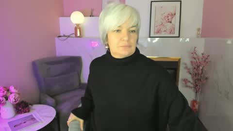 Carmen online show from 04/05/26, 08:28