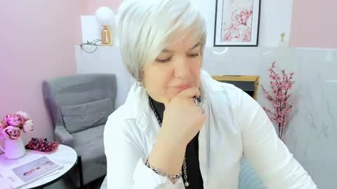 Carmen online show from 04/08/26, 10:59