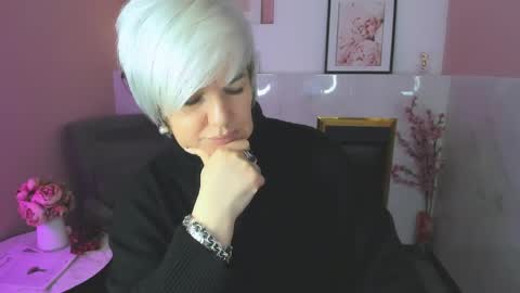 Carmen online show from 04/14/26, 09:10