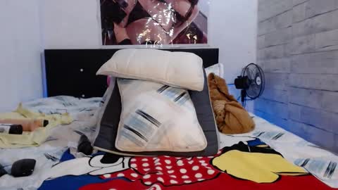 Caro milf  online show from 02/21/25, 06:40