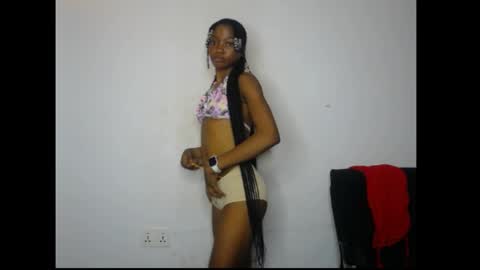 caroline online show from 06/04/26, 09:04