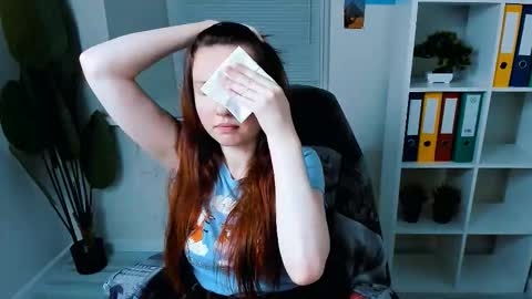 Snapshot of carol_carmen chatting on 09/13/25, 07:46 Carol online show from 09/13/25, 07:46