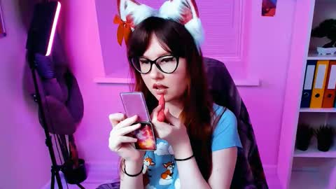 Snapshot of carol_carmen chatting on 09/20/25, 08:15 Carol online show from 09/20/25, 08:15