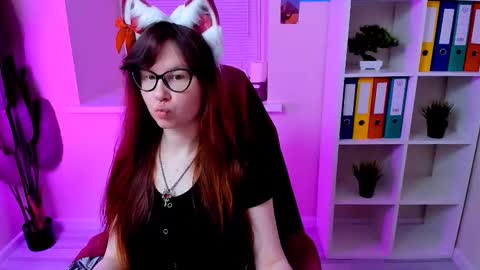 Snapshot of carol_carmen chatting on 10/15/25, 12:05 Carol online show from 10/15/25, 12:05