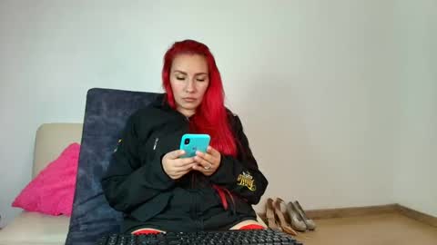 Carol love11 online show from 12/28/24, 01:18