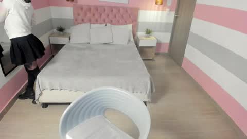 Snapshot of carol_pinter chatting on 01/06/25, 12:13 Carol online show from 01/06/25, 12:13