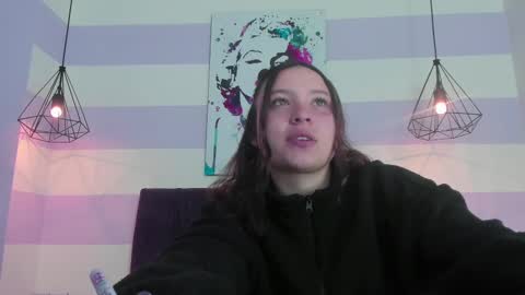 Snapshot of carol_pinter chatting on 03/07/25, 11:51 Carol online show from 03/07/25, 11:51