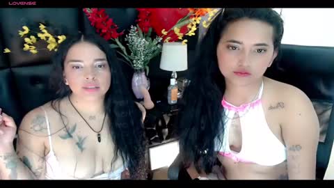 Carolaine01 online show from 02/20/25, 01:25