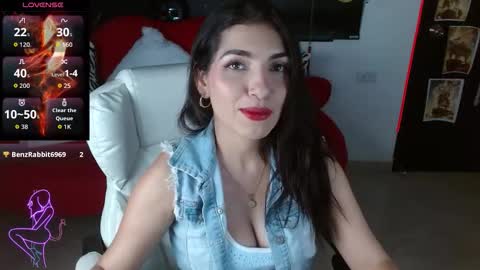 Caroline online show from 02/17/26, 02:02