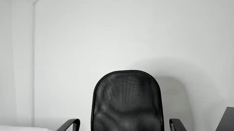 Snapshot of carolay759687 chatting on 01/04/25, 02:25 carolay759687 online show from 01/04/25, 02:25