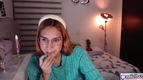 Carolayn online show from 01/10/25, 02:25