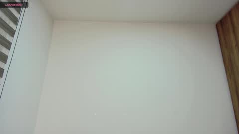 Snapshot of carolblonde chatting on 01/25/25, 03:40 Char online show from 01/25/25, 03:40