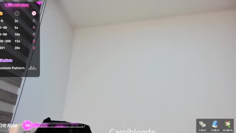 Snapshot of carolblonde chatting on 02/22/25, 03:01 Char online show from 02/22/25, 03:01