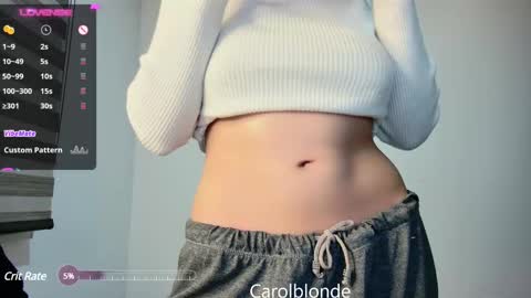 Snapshot of carolblonde chatting on 02/26/25, 06:15 Char online show from 02/26/25, 06:15