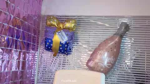 Snapshot of carolblonde chatting on 10/18/25, 11:05 Char online show from 10/18/25, 11:05