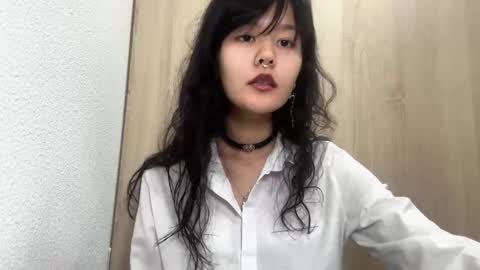 Snapshot of carolfreer chatting on 11/09/25, 01:20 Kim online show from 11/09/25, 01:20