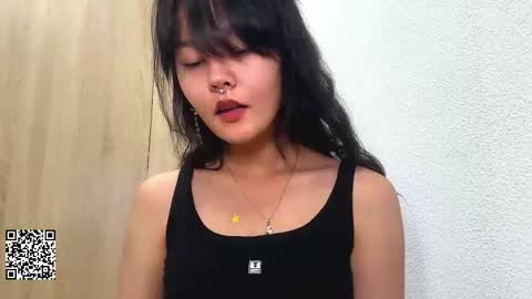 Kim online show from 11/21/25, 01:10