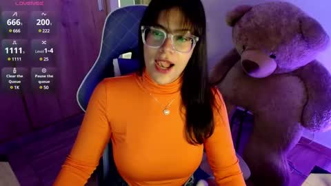 Snapshot of carolgoddess chatting on 03/05/25, 03:29 Carol online show from 03/05/25, 03:29