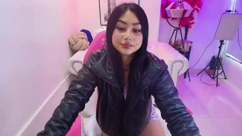 CAROLINA.  online show from 02/03/26, 11:59