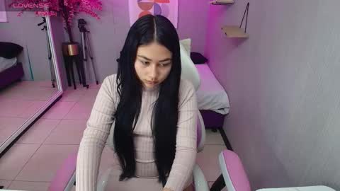 CAROLINA.  online show from 03/12/26, 12:22