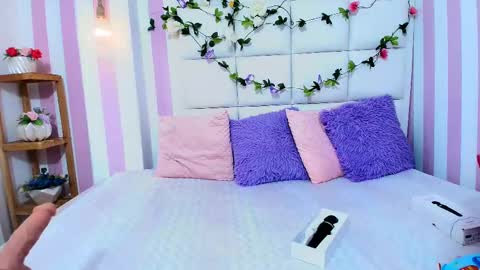 Carolina online show from 03/06/25, 01:03