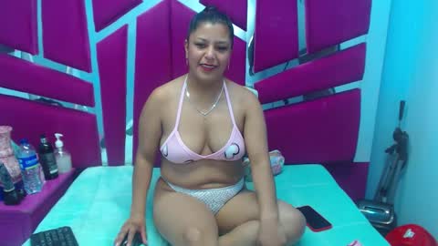 carolina suarez online show from 03/02/26, 05:08