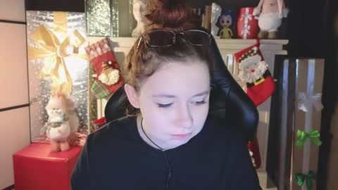 Mira online show from 12/19/24, 05:40