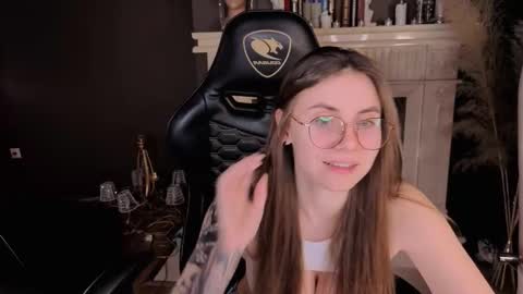 Mira online show from 02/15/26, 04:53