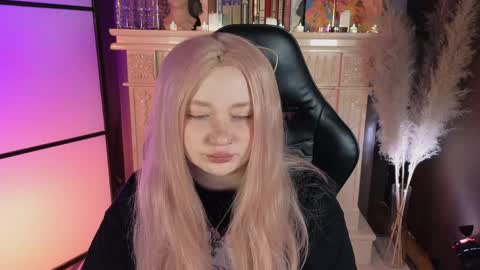 Mira online show from 03/29/26, 05:29