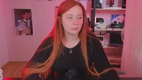 Snapshot of carolina_winter chatting on 05/29/26, 06:00 Mira online show from 05/29/26, 06:00
