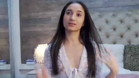 carolinahart online show from 11/12/25, 09:47