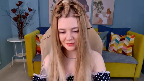 Snapshot of carolinasherry chatting on 02/13/26, 05:47 carolinasherry online show from 02/13/26, 05:47