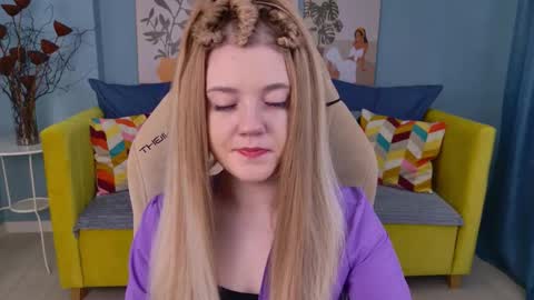 Snapshot of carolinasherry chatting on 02/14/26, 05:15 carolinasherry online show from 02/14/26, 05:15