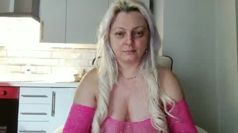 carolinasmith_xx online show from 07/20/26, 11:18