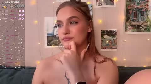 Caro online show from 02/11/25, 02:03