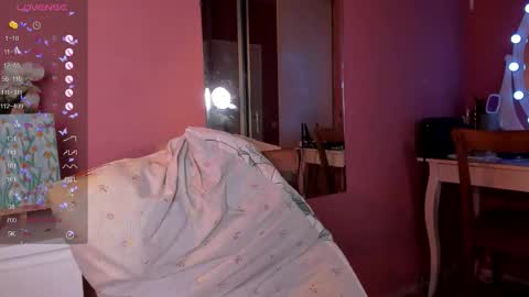 Caro online show from 09/22/25, 08:44