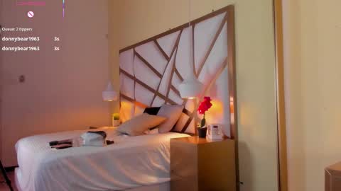 Caroline online show from 10/08/25, 12:25