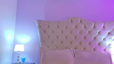 Snapshot of caroline_nasty__ chatting on 05/27/26, 01:57 Caroline online show from 05/27/26, 01:57