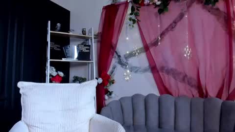 Snapshot of carolinefyre chatting on 05/31/26, 06:09 Caroline online show from 05/31/26, 06:09
