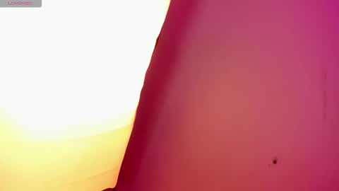 Snapshot of carolinemiller1 chatting on 12/01/25, 07:41 Caro online show from 12/01/25, 07:41