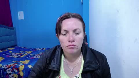 Snapshot of carolinhe_ chatting on 07/08/26, 12:09 Carolinhe online show from 07/08/26, 12:09